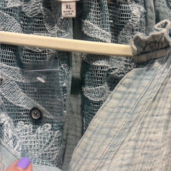 Oli & Hali Sabine Embroiderd Lace Button Front Blouse - Picture 9 of 13